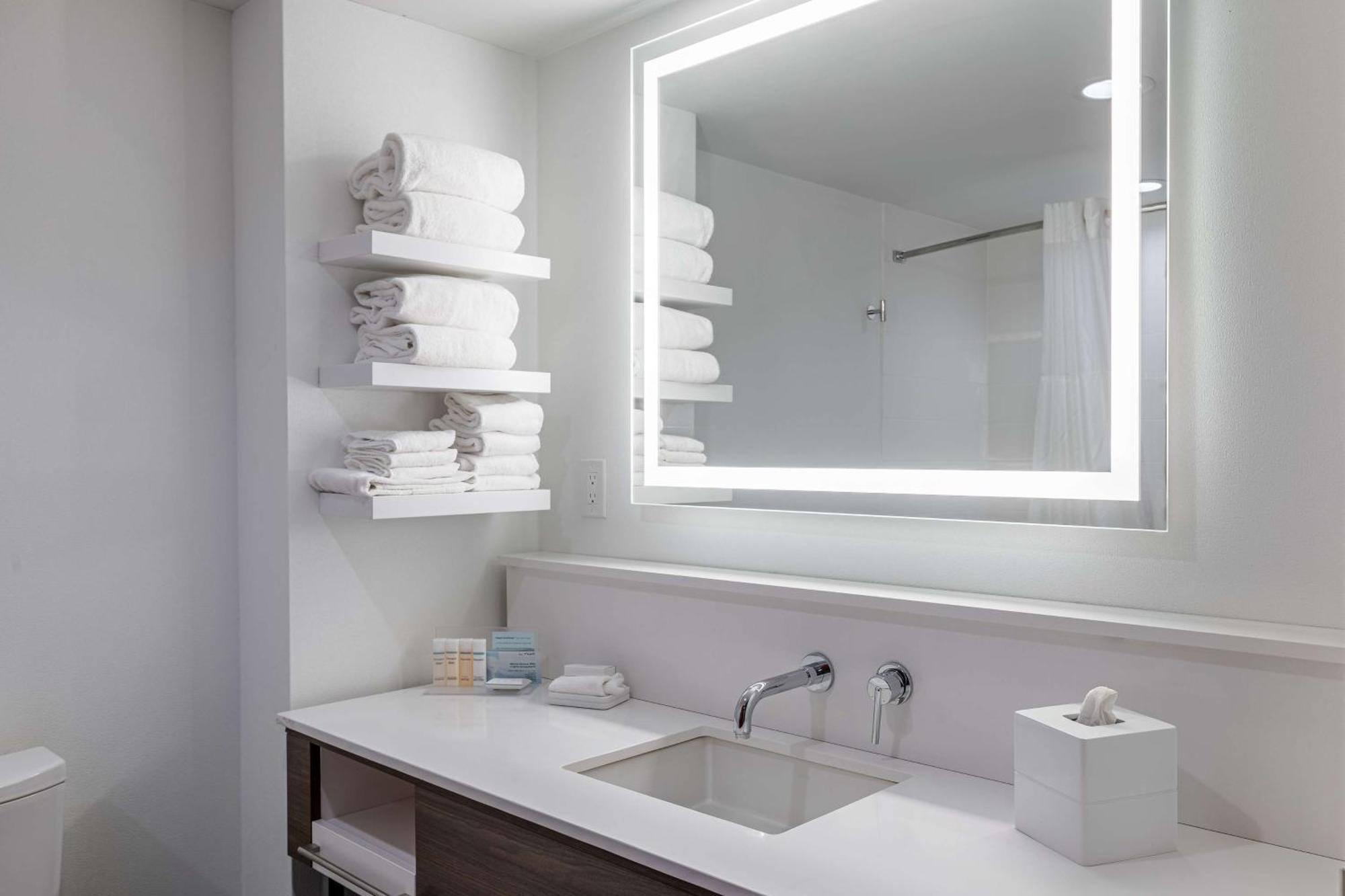 Hampton Inn & Suites Knoxville-Downtown Εξωτερικό φωτογραφία