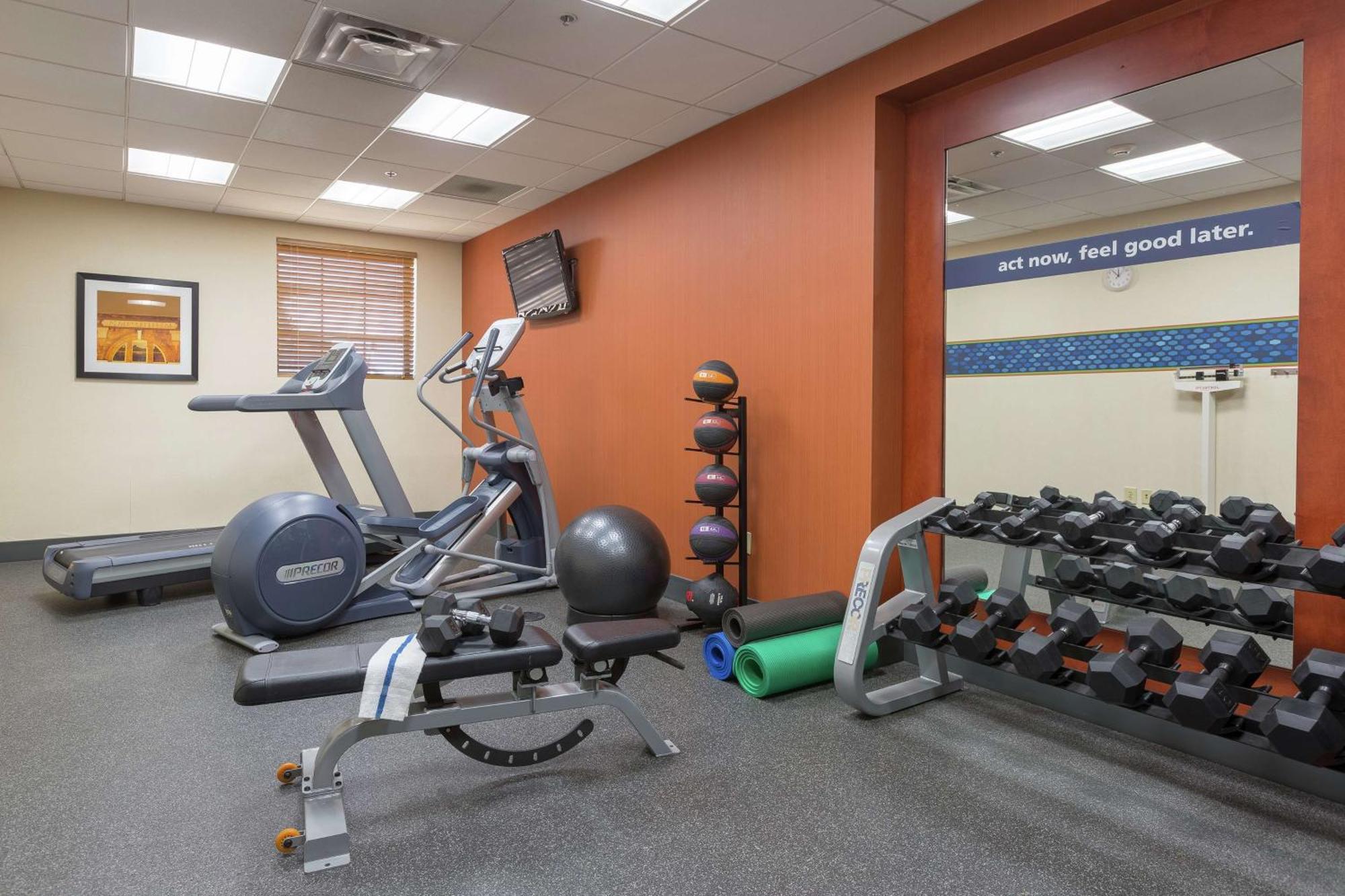 Hampton Inn & Suites Knoxville-Downtown Εξωτερικό φωτογραφία