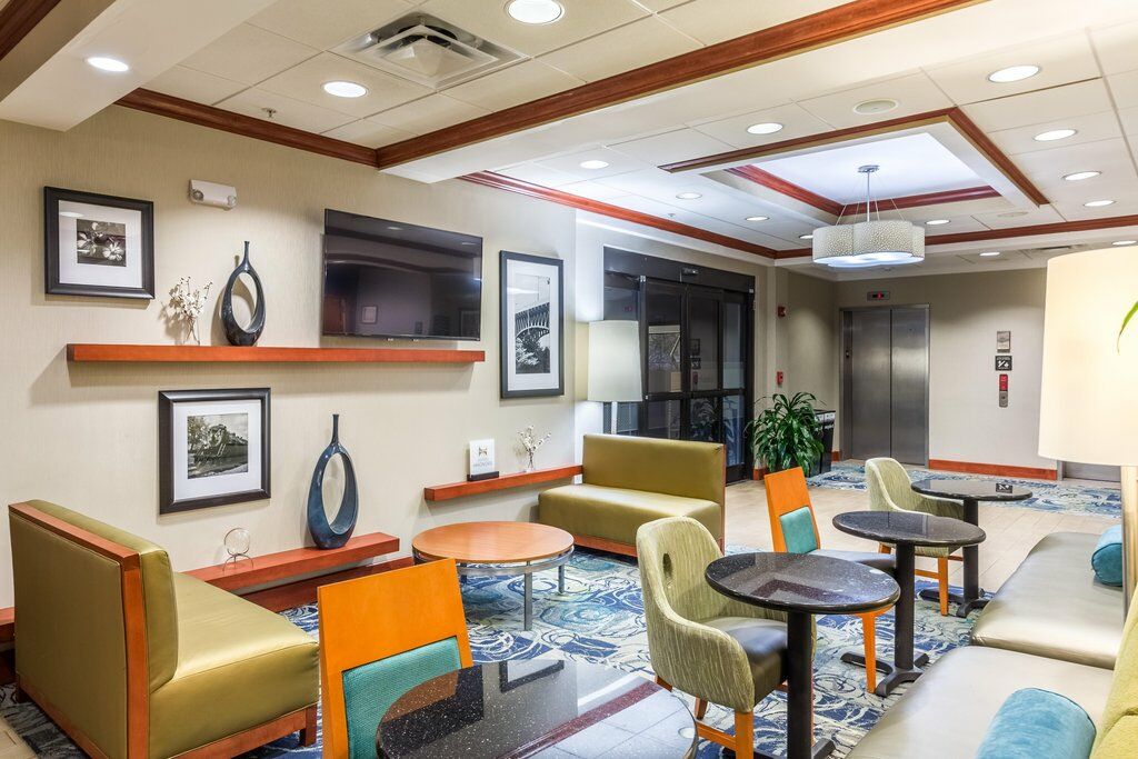 Hampton Inn & Suites Knoxville-Downtown Εξωτερικό φωτογραφία